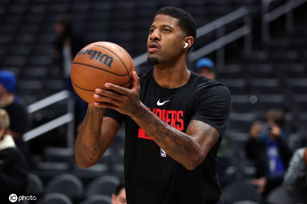 包含斯图加特训练开放日，窗口期临场应变引欢呼，全明星赛在即，阵容厚度经受考验的词条-LOL竞猜大厅