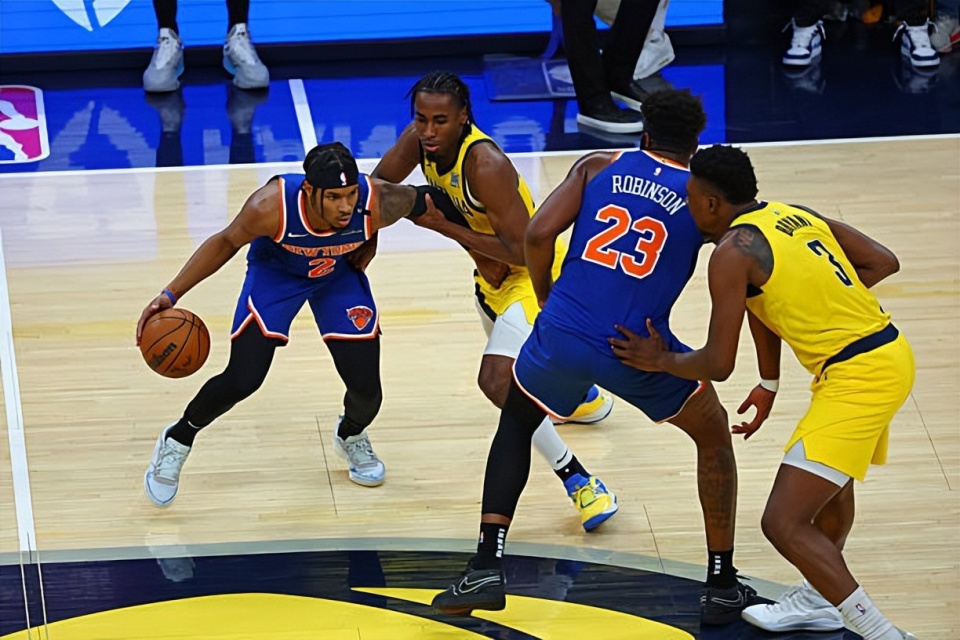 关于赛后纽约尼克斯备战NBA季后赛，伤情更新细节曝光，目标明确，资深球员宣示担当的信息