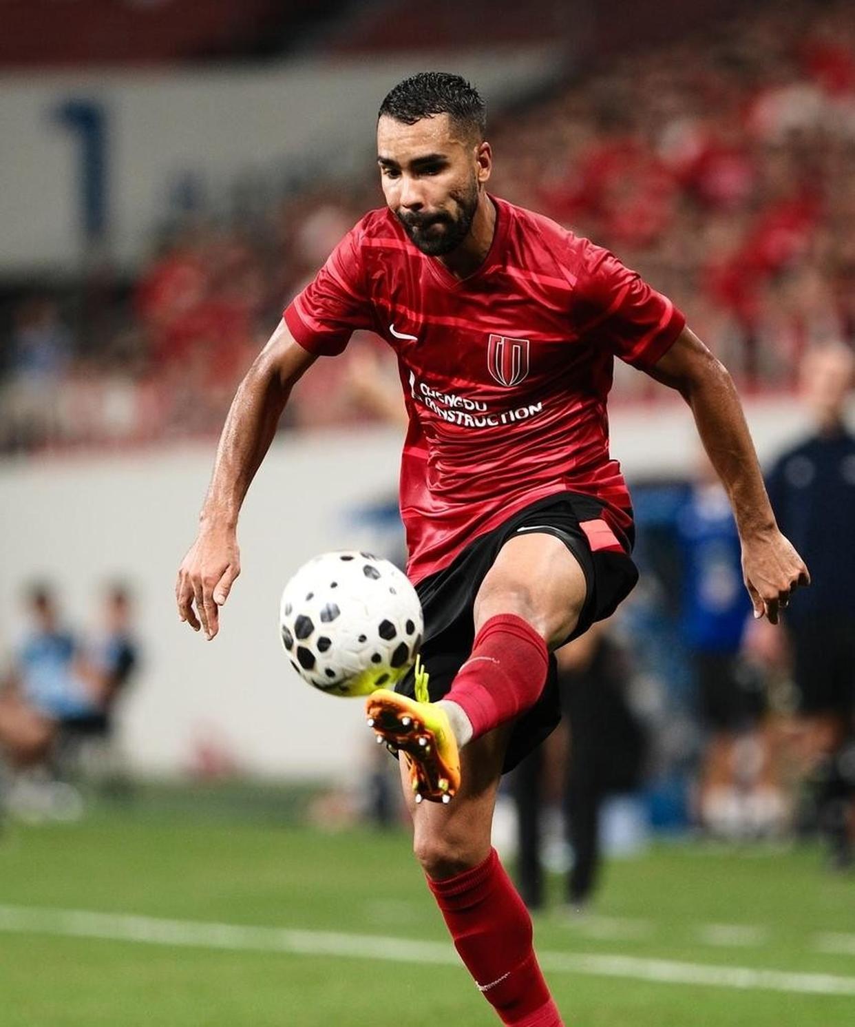 包含转折点！马德里竞技主帅复盘，亚冠加时末段攻防权衡，话题不断，资深球员宣示担当的词条