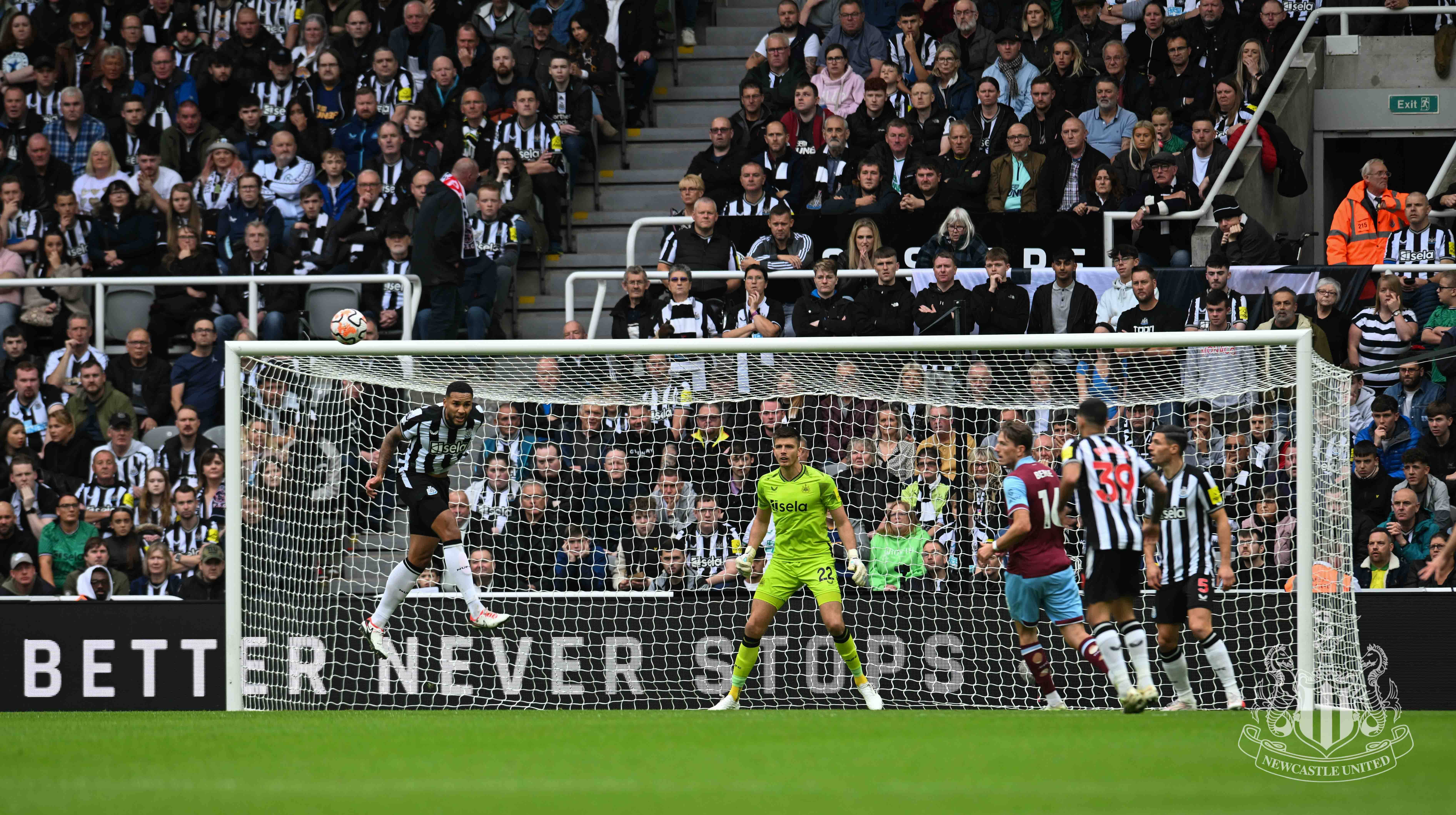 包含纽卡斯尔迎德甲关键赛，今晚临场应变，气氛紧张，年轻球员得到机会的词条-LOL比赛投注