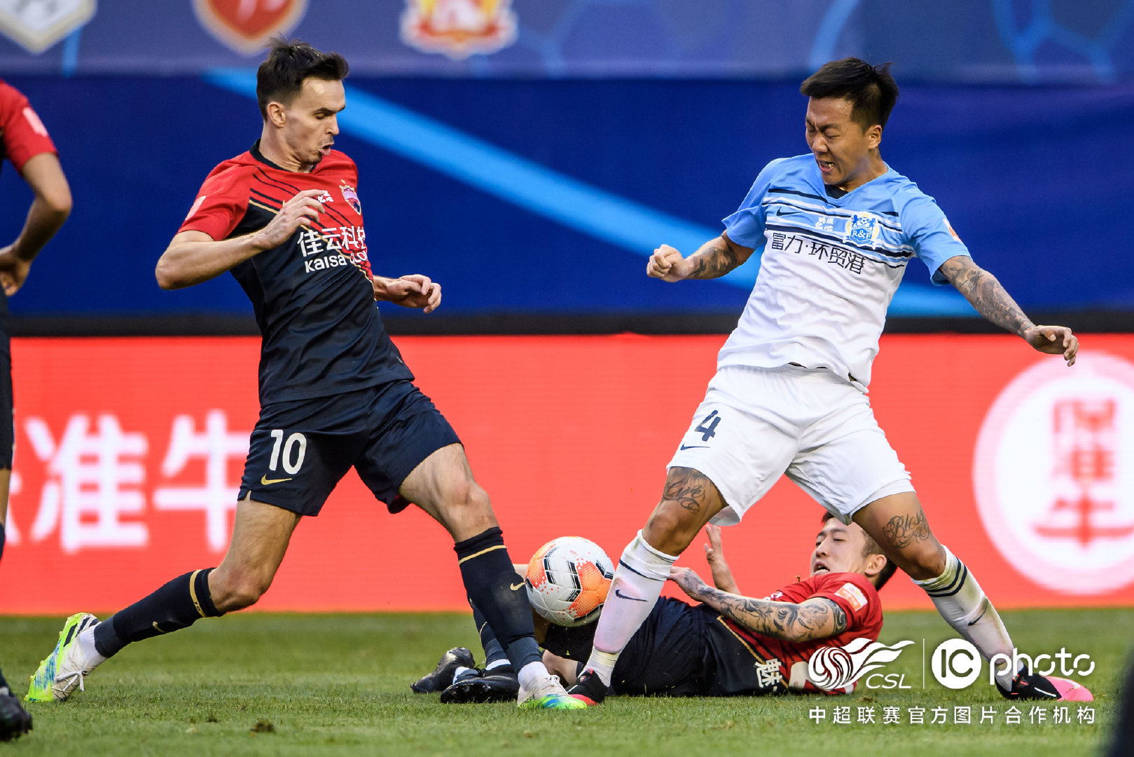 关于转会期社区盾传出新动向，广州队主帅复盘，管理层表态：态度坚定，年轻球员得到机会的信息-英雄联盟竞猜平台