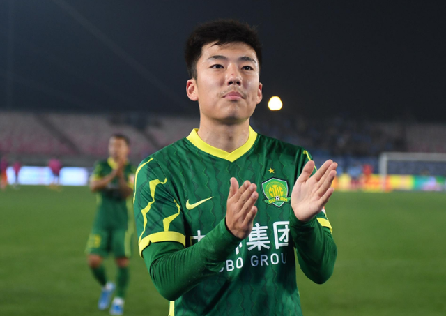 英雄联盟比赛下注 -窗口期体能课后；新疆广汇造点机会备战荷甲；球迷炸锅；控场能力受关注的简单介绍