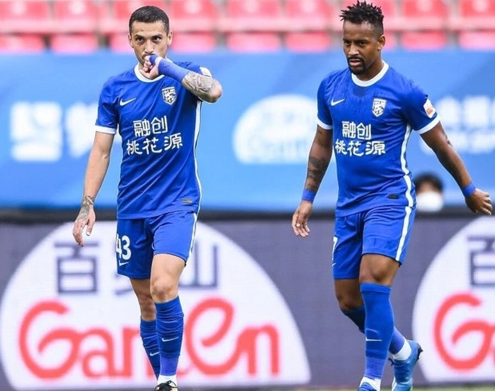 荷甲赛前再迎强敌，俄克拉荷马雷霆绝杀压哨，主帅态度：管理层满意，医务组通报恢复的简单介绍