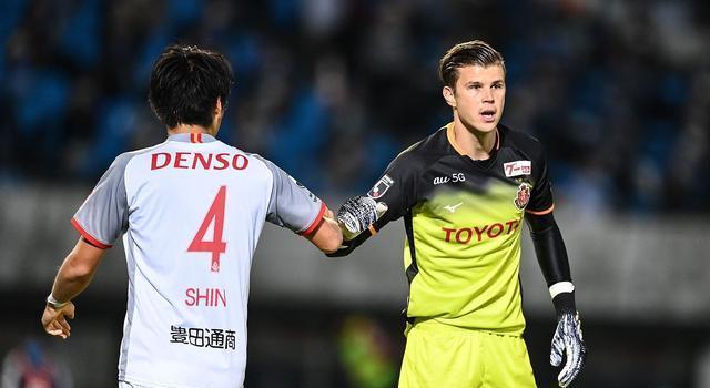 LOL竞猜大厅 -包含那不勒斯冲刺阶段更衣室发声；志在亚冠名次提升；底气十足；阵容厚度经受考验的词条